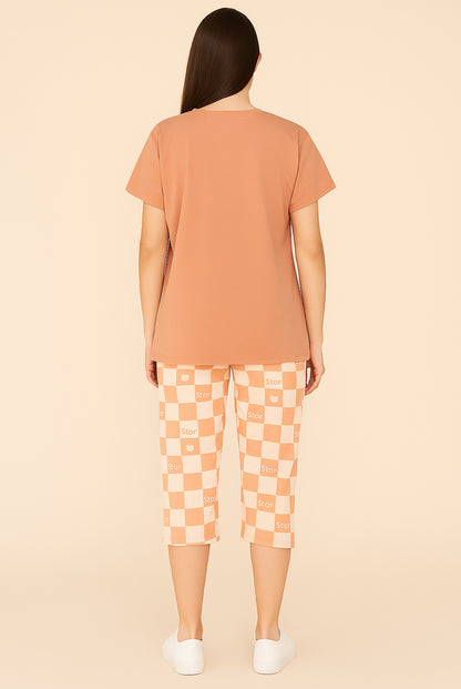 Peach Checkered Capri Nightwear Set – 2-Piece Cotton Loungewear