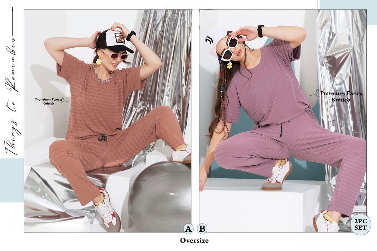 Textured Oversized T-Shirt & Jogger Set – Premium Knitted Comfort Set for Girls