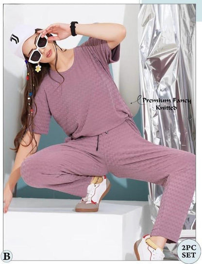 Textured Oversized T-Shirt & Jogger Set – Premium Knitted Comfort Set for Girls