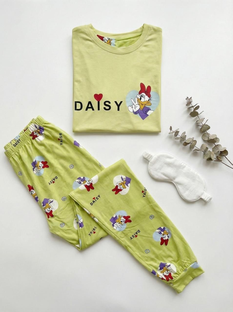 Daisy Character Printed Cute Pyjama Set – Soft Full-Length Nightsuit | Comfortable Women's Clothing UAE | House of Shreenaa